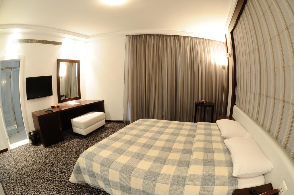Las Salinas Resort / Motel Anfah Buitenkant foto